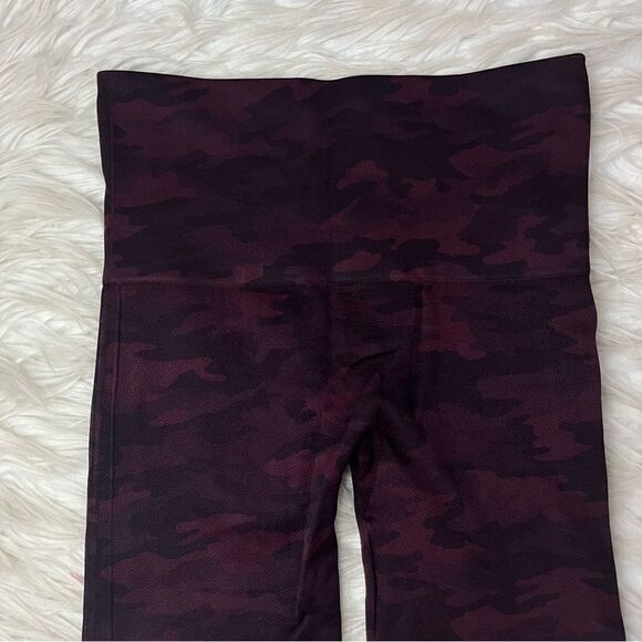 Spanx Look At Me Now High Rise Wine Camo Leggings - Picture 9 of 10
